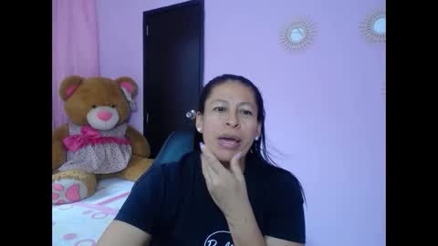 Martina online show from February 2025 07:28:01 PM