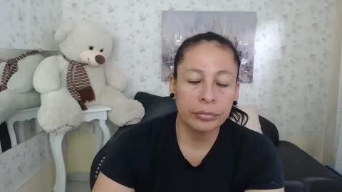 Snapshot of mature_martina_ chatting on May 2026 09:00:01 PM Martina online show from May 2026 09:00:01 PM