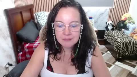 Sonia online show from April 2026 05:08:02 PM