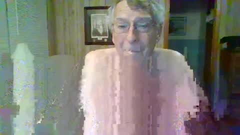 Snapshot of maturecouple1954 chatting on February 2025 08:22:01 AM SXECPL55 at G mail Dot Com online show from February 2025 08:22:01 AM