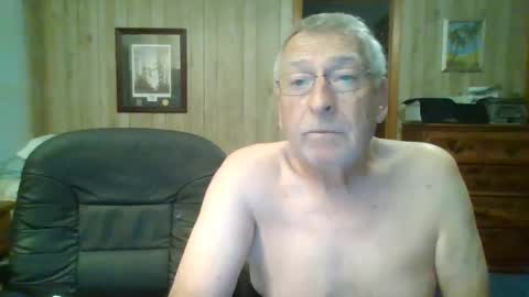 Snapshot of maturecouple1954 chatting on September 2025 11:37:01 AM SXECPL55 at G mail Dot Com online show from September 2025 11:37:01 AM