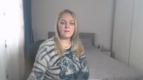 Snapshot of maturediana chatting on February 2025 10:20:02 AM maturediana online show from February 2025 10:20:02 AM