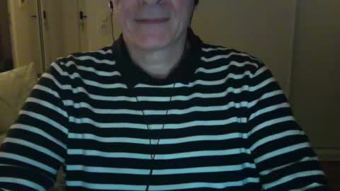 Snapshot of maturehotman chatting on December 2024 05:13:01 PM maturehotman online show from December 2024 05:13:01 PM