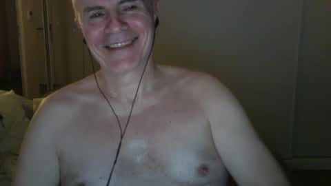 Snapshot of maturehotman chatting on January 2025 07:21:01 PM maturehotman online show from January 2025 07:21:01 PM