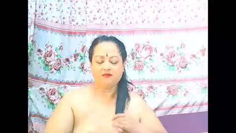 Snapshot of matureindian654u chatting on March 2026 07:03:02 AM matureindian654u online show from March 2026 07:03:02 AM