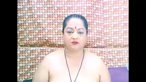 Snapshot of matureindian654u chatting on June 2026 01:24:01 PM matureindian654u online show from June 2026 01:24:01 PM