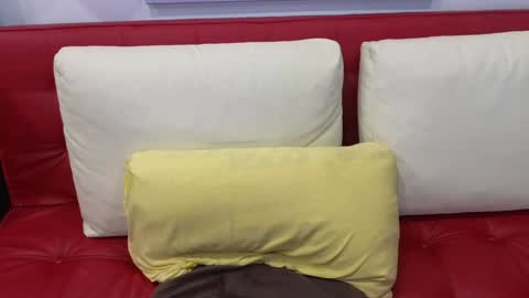 Helen tits size 85F online show from February 2025 12:17:02 PM