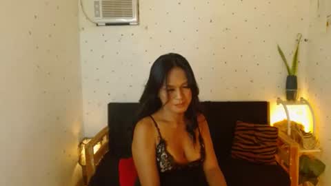 maturity_mommy_intown online show from September 2025 08:33:01 PM