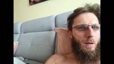 Matuschko online show from November 2025 09:31:02 AM