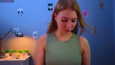 maureencoombs online show from November 2025 04:22:01 AM