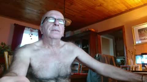 Maurice online show from December 2024 12:54:02 PM