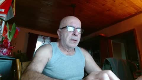 Maurice online show from December 2024 01:06:02 PM