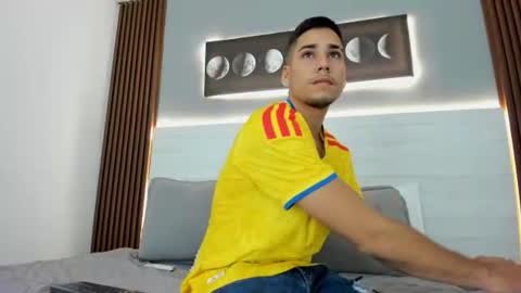 Snapshot of mauro_boy chatting on June 2026 07:08:01 PM mauro_boy online show from June 2026 07:08:01 PM