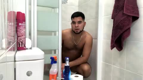 mauroo2025 online show from October 2025 08:32:01 PM