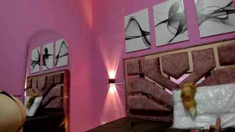 mavie_ivanova online show from October 2025 03:20:02 AM