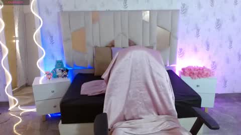 Mavis  online show from February 2026 11:39:02 AM