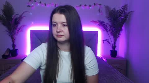 Snapshot of mavkacute chatting on July 2026 06:54:01 PM MavkaCute online show from July 2026 06:54:01 PM