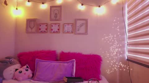 MAVY online show from March 2026 07:53:02 PM