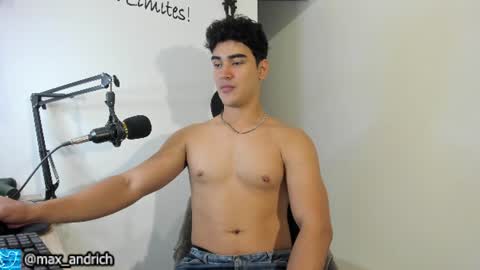 Snapshot of max__andrich chatting on July 2026 03:23:01 AM Max... online show from July 2026 03:23:01 AM
