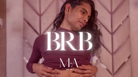 Snapshot of max_ari chatting on January 2026 03:00:01 AM MAX online show from January 2026 03:00:01 AM