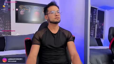 Max Conor online show from February 2025 03:43:02 AM