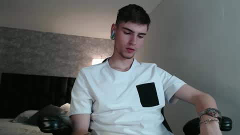 max_denver05 online show from September 2025 06:07:01 PM