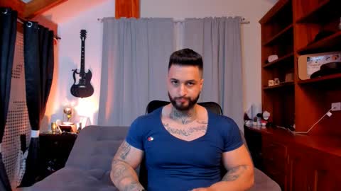 Snapshot of max_dic1 chatting on January 2025 12:50:02 AM max D. online show from January 2025 12:50:02 AM