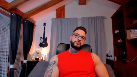 Snapshot of max_dic1 chatting on March 2025 10:24:01 PM max D. online show from March 2025 10:24:01 PM