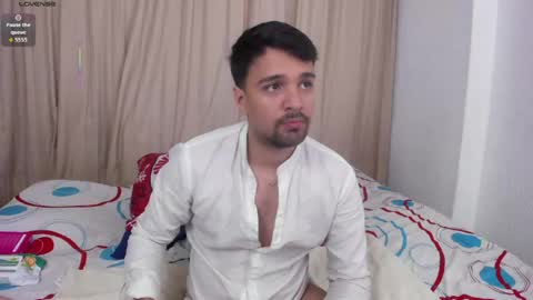 Snapshot of max_ed chatting on May 2026 09:05:02 AM edward online show from May 2026 09:05:02 AM