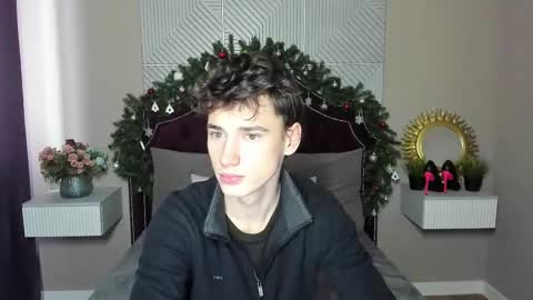 Max online show from January 2026 07:10:02 AM