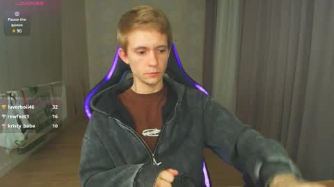 Snapshot of max_gen chatting on December 2024 05:02:01 PM Max Gen with tats 24years And Ethan without tats 20 years online show from December 2024 05:02:01 PM