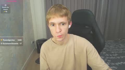 Snapshot of max_gen chatting on February 2025 02:03:02 AM Max Gen with tats 24years And Ethan without tats 20 years online show from February 2025 02:03:02 AM