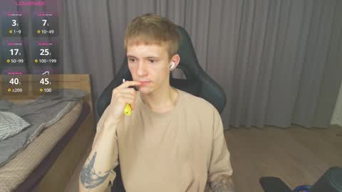 Snapshot of max_gen chatting on February 2025 05:09:01 PM Max Gen with tats 24years And Ethan without tats 20 years online show from February 2025 05:09:01 PM