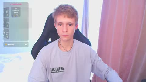 Snapshot of max_gen chatting on February 2025 05:45:02 AM Max Gen with tats 24years And Ethan without tats 20 years online show from February 2025 05:45:02 AM