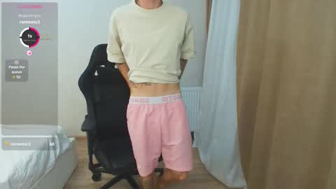 Snapshot of max_gen chatting on October 2025 12:10:02 AM Max Gen with tats 24years And Ethan without tats 20 years online show from October 2025 12:10:02 AM