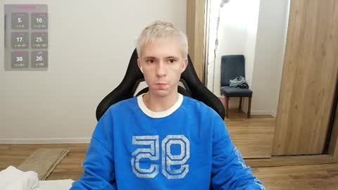 Snapshot of max_gen chatting on April 2026 05:21:02 PM Max Gen with tats 24years And Ethan without tats 20 years online show from April 2026 05:21:02 PM