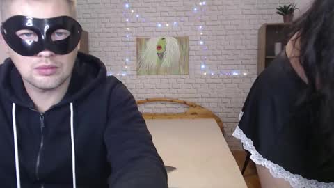 Max  Aliya online show from November 2025 09:09:02 AM