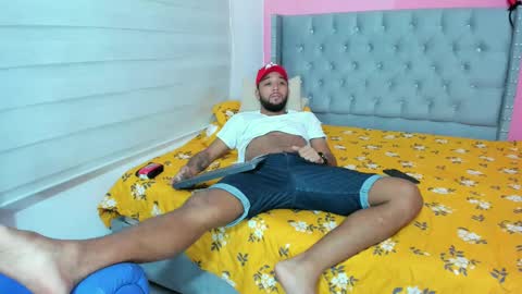 Snapshot of max_sexyhot26 chatting on December 2024 05:58:02 AM max_sexyhot26 online show from December 2024 05:58:02 AM
