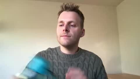 Max take off clothes online show from January 2025 08:47:02 AM