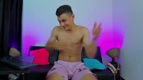 MAX     online show from March 2026 09:13:01 AM