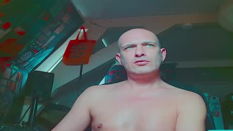 maxhardcore77 online show from November 2025 09:19:02 AM