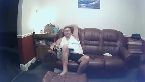 MAX online show from January 2025 01:08:01 AM