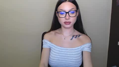 Joanna online show from December 2024 01:27:02 PM