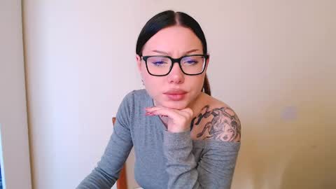 Snapshot of maxi_sweetheart chatting on May 2026 02:47:01 PM Joanna online show from May 2026 02:47:01 PM