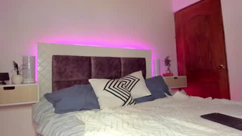 Max online show from January 2025 12:16:01 PM