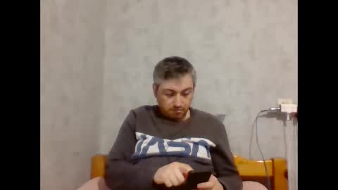 Maxime online show from January 2025 10:12:01 PM