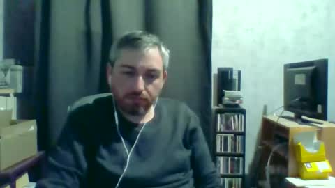 Snapshot of maximefrxx chatting on April 2026 08:11:01 PM Maxime online show from April 2026 08:11:01 PM