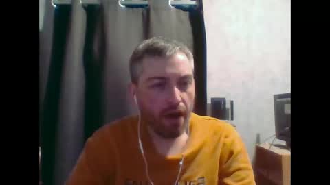 Snapshot of maximefrxx chatting on May 2026 09:13:01 PM Maxime online show from May 2026 09:13:01 PM