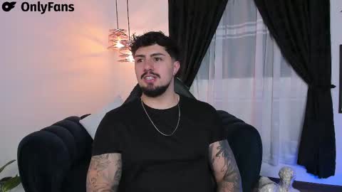 Snapshot of maximo_rodriguez chatting on March 2025 04:47:01 AM Maximo online show from March 2025 04:47:01 AM