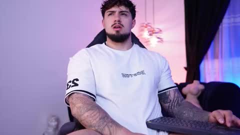 Snapshot of maximo_rodriguez chatting on February 2026 05:22:02 AM Maximo online show from February 2026 05:22:02 AM